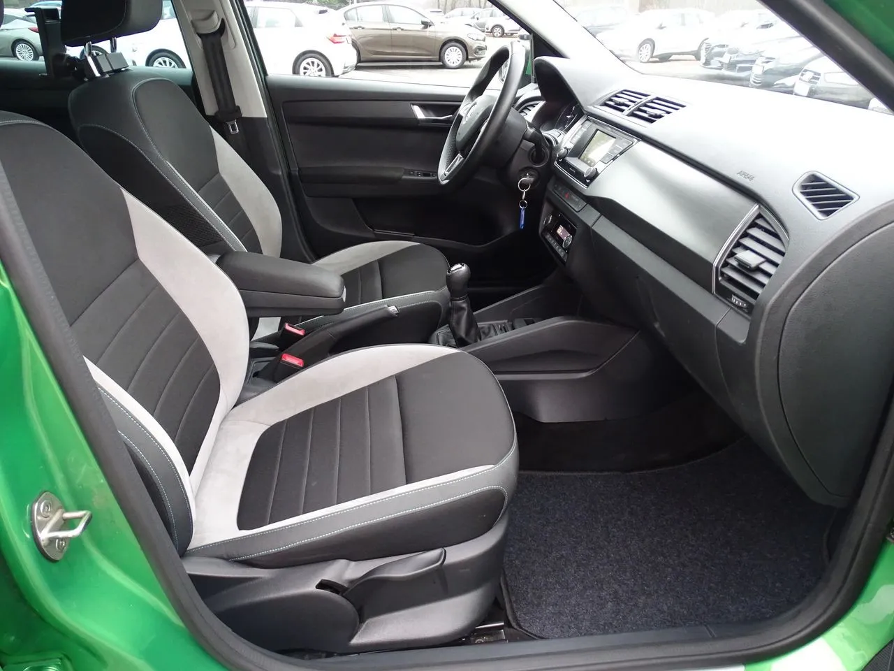 Skoda Fabia Combi 1.2 TSI Joy Green...  Image 6