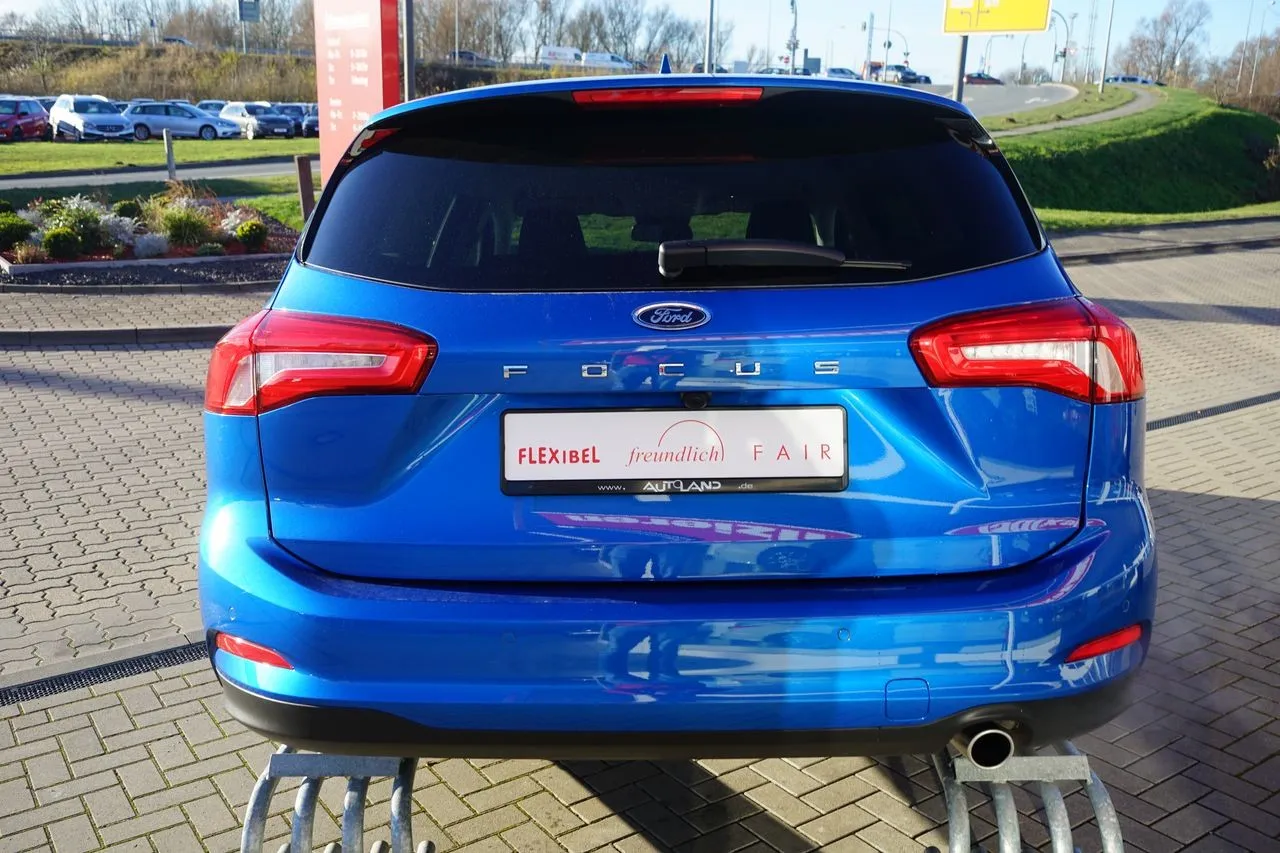 Ford Focus Turnier 1.0 EB Navi...  Image 3