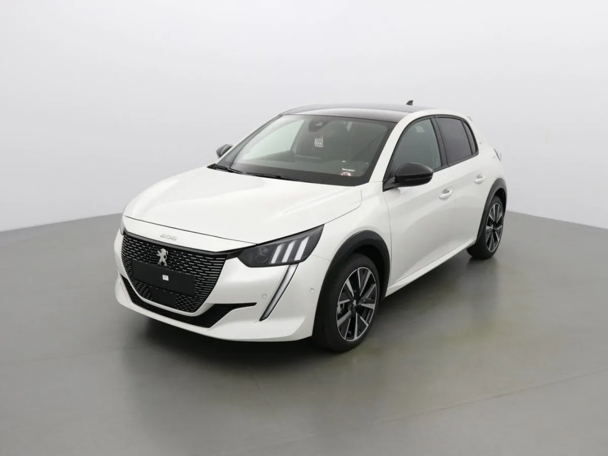 Peugeot 208 PHASE 2 BLUEHDI 100 GT Image 1