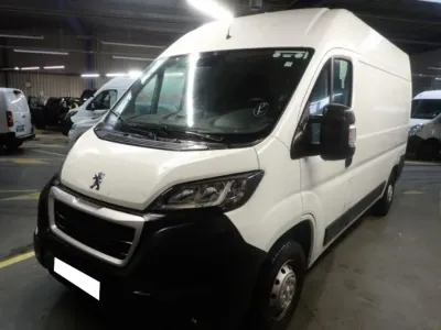 Peugeot BOXER 333 L2H2 2.2 BLUEHDI 140 ASPHALT