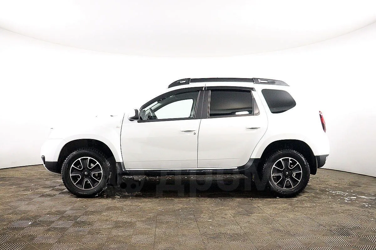 Renault Duster Image 8